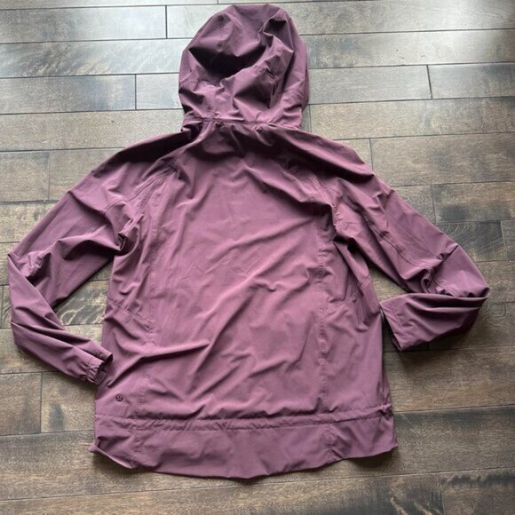 Lululemon Step To It Jacket - NEW - Picture 5 of 9
